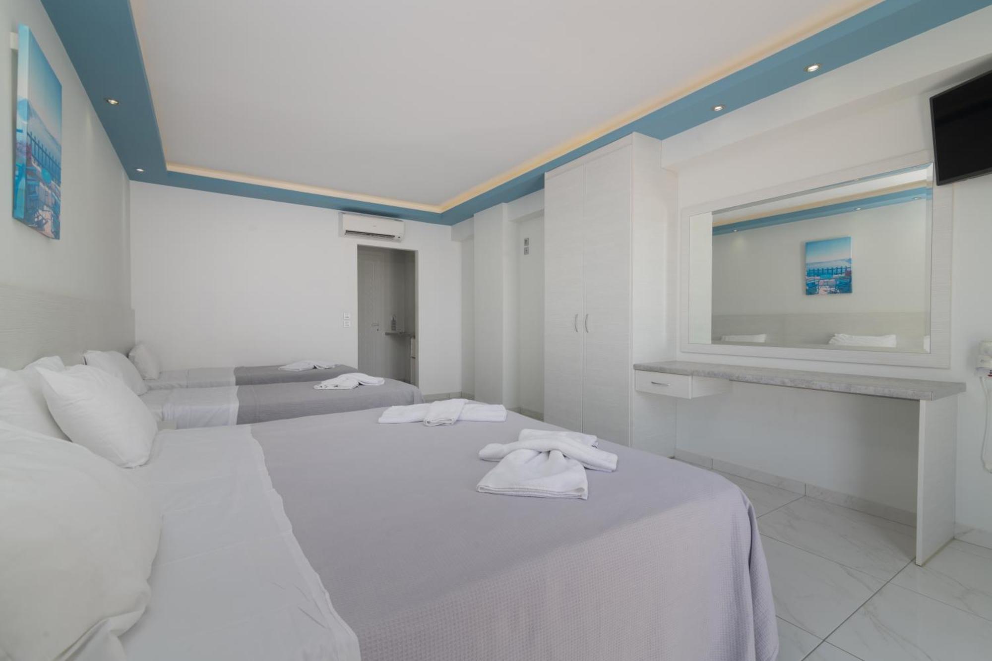 Callinica Hotel Planos Exterior foto